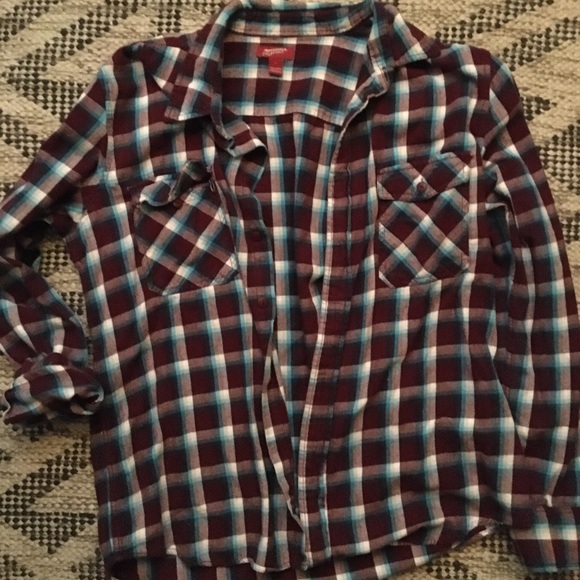 Oversized Flannel - Picture 1 of 2
